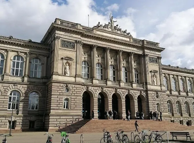 A La Tour Des Rohan Strazburg