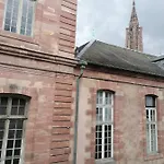 아파트 A La Tour Des Rohan