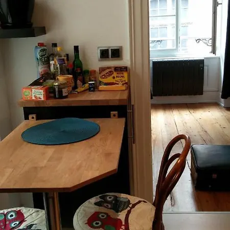 A La Tour Des Rohan Daire *